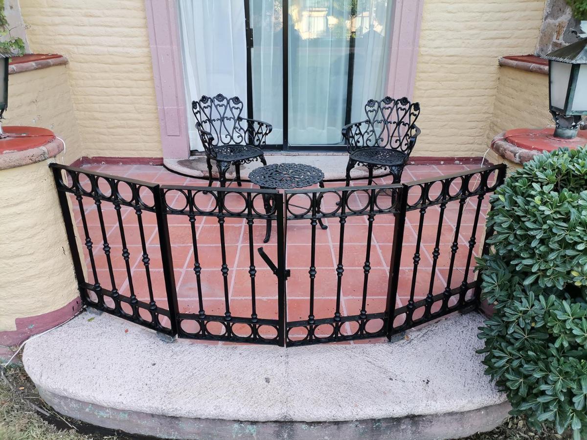 Gran Hotel Hacienda De La Noria Aguascalientes Eksteriør bilde A wrought iron balcony